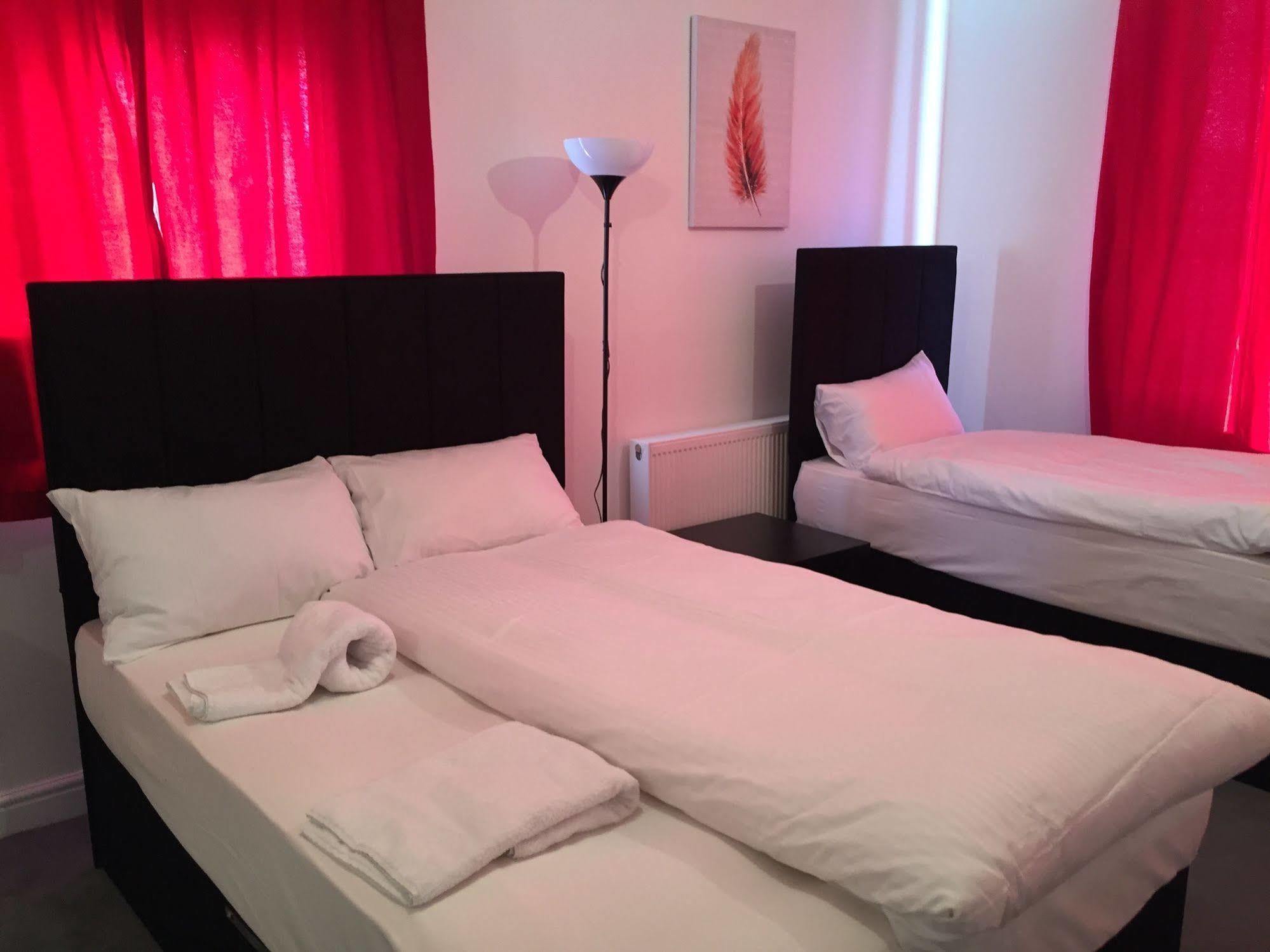 Canary Heights Apart-hotel Londres